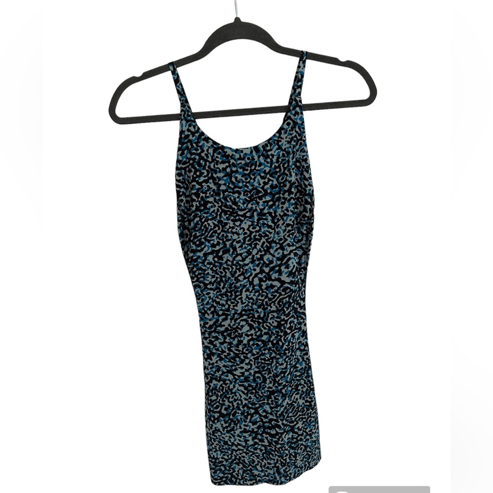 Athleta Infinity Exercise Dress - Picture 2 of 6